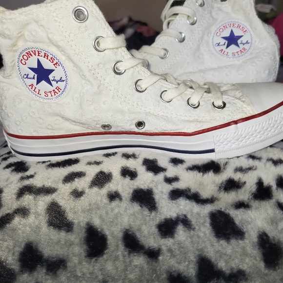 Converse Shoes - Converse eyelit high tops